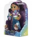 Boneca Disney Encanto Mirabel com recurso de canto e borboleta mágica